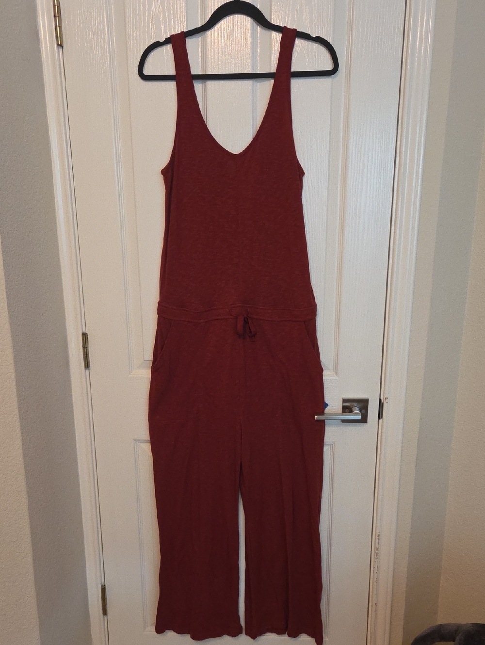 Susina Sleeveless V-Neck Jumpsuit in Rust Red